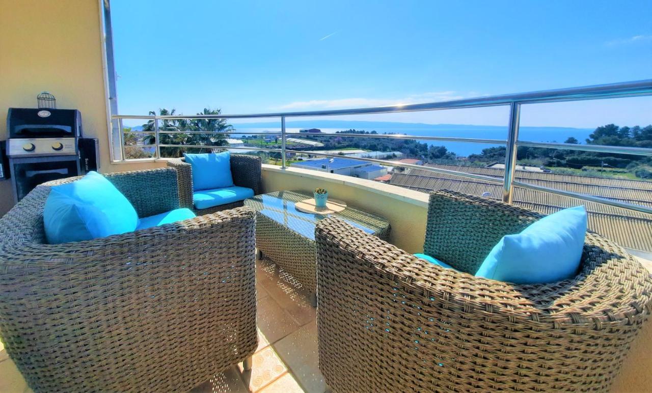 Sea View- Spacious Apartment With Shared Pool Split Buitenkant foto