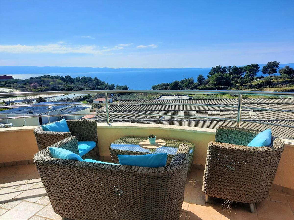 Sea View- Spacious Apartment With Shared Pool Split Buitenkant foto