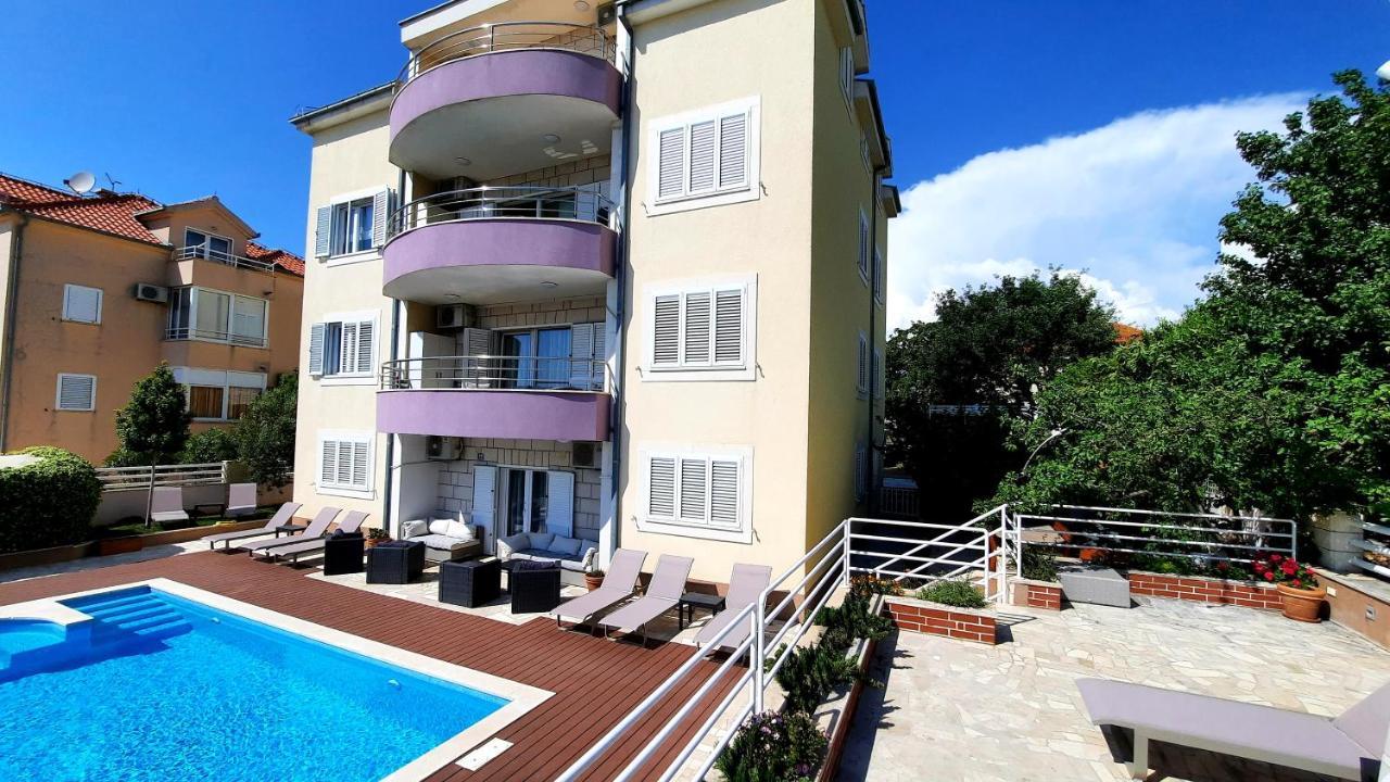 Sea View- Spacious Apartment With Shared Pool Split Kamer foto
