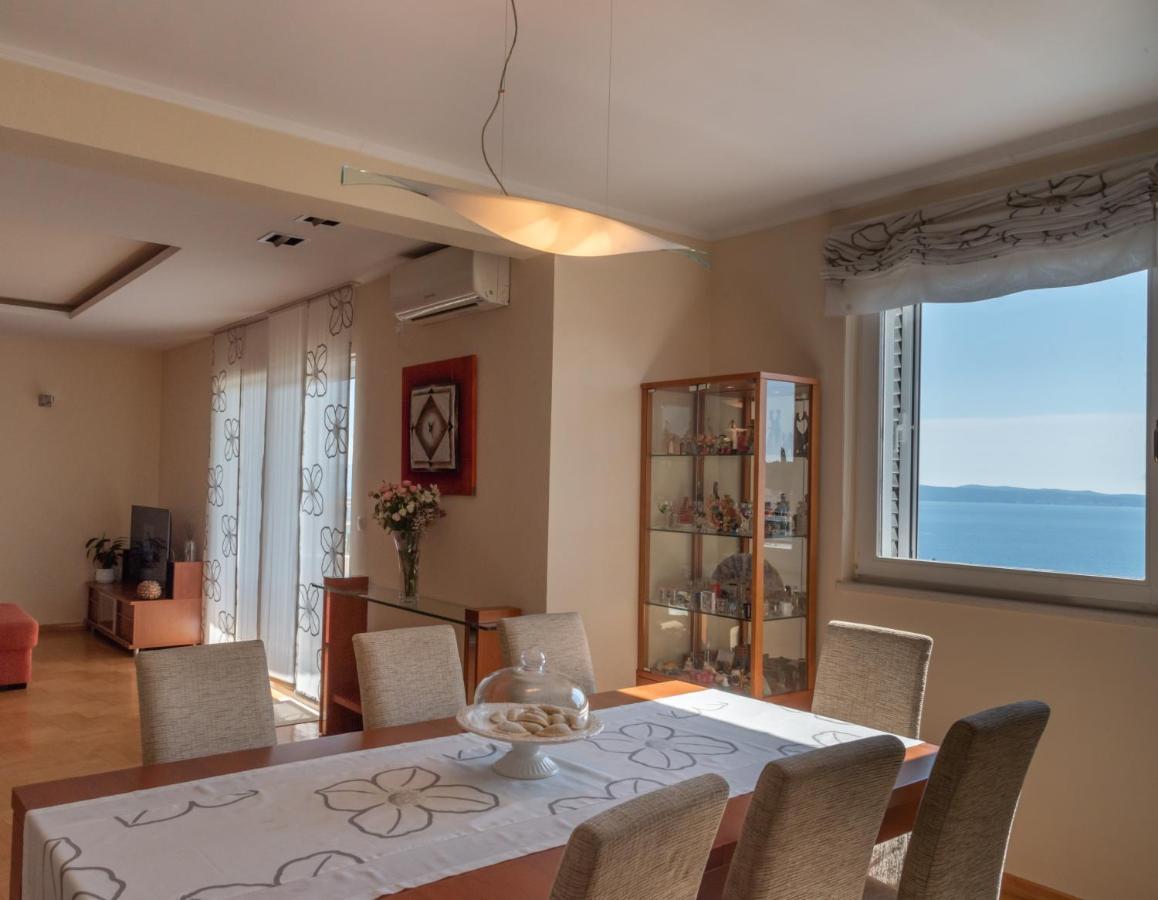 Sea View- Spacious Apartment With Shared Pool Split Buitenkant foto